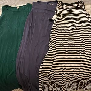 Lot of 3 sleeveless summer dresses